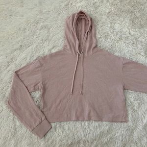 BOGO FREE ❤️H&M Cropped Hoodie